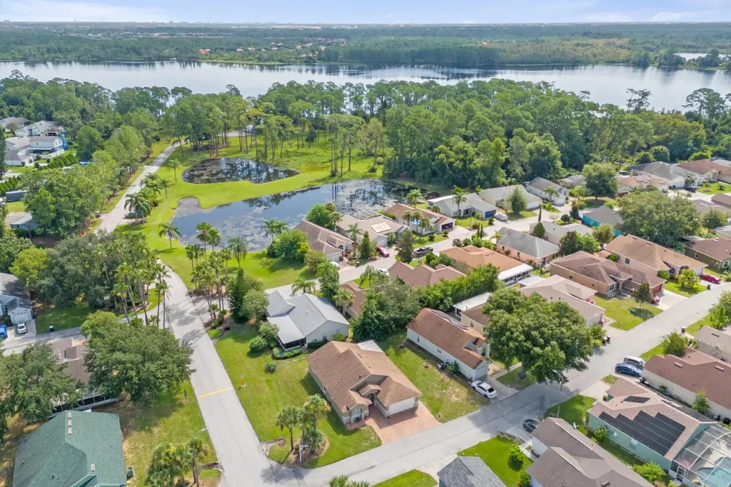 50989 Us-27 Davenport FL 33897