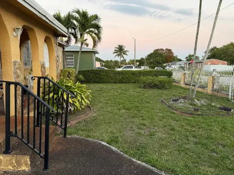 3011 NW 157th Terrace Miami Gardens FL 33054
