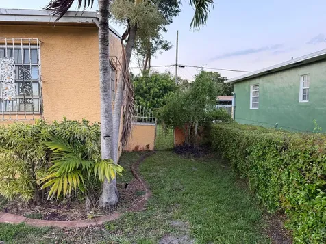 3011 NW 157th Terrace Miami Gardens FL 33054
