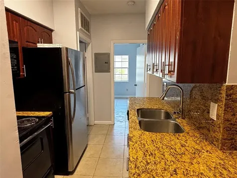 18340 NW 68th Avenue Hialeah FL 33015