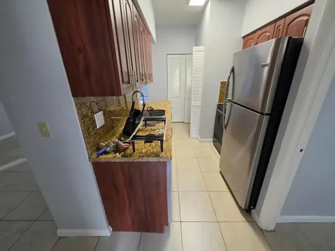 18340 NW 68th Avenue Hialeah FL 33015