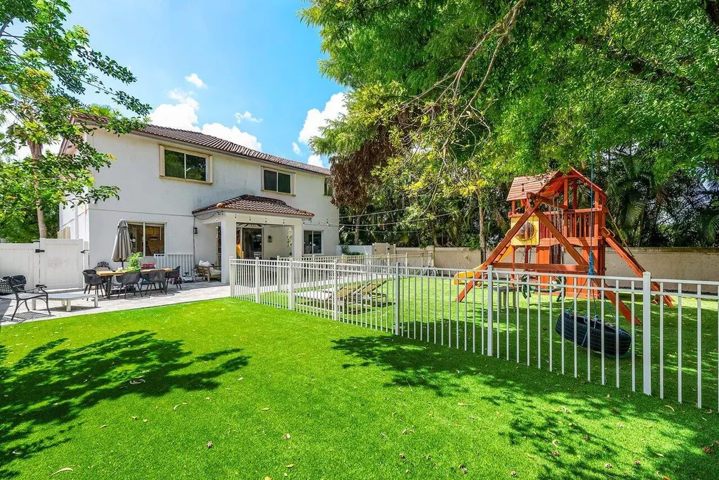 10223 Boca Vista Drive Boca Raton FL 33498