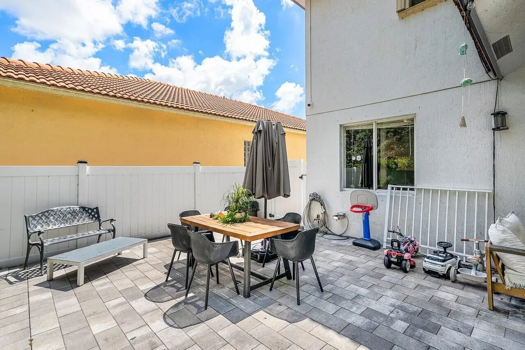 10223 Boca Vista Drive Boca Raton FL 33498