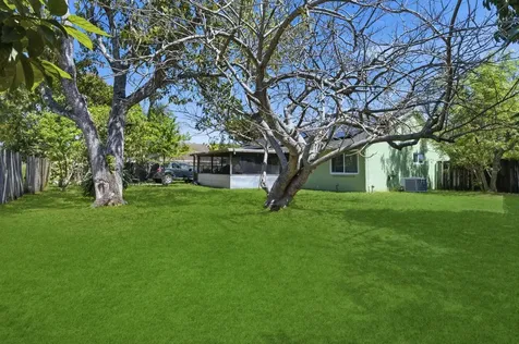 423 Foresta Terrace West Palm Beach FL 33415
