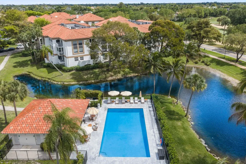 7370 Orangewood Lane Boca Raton FL 33433