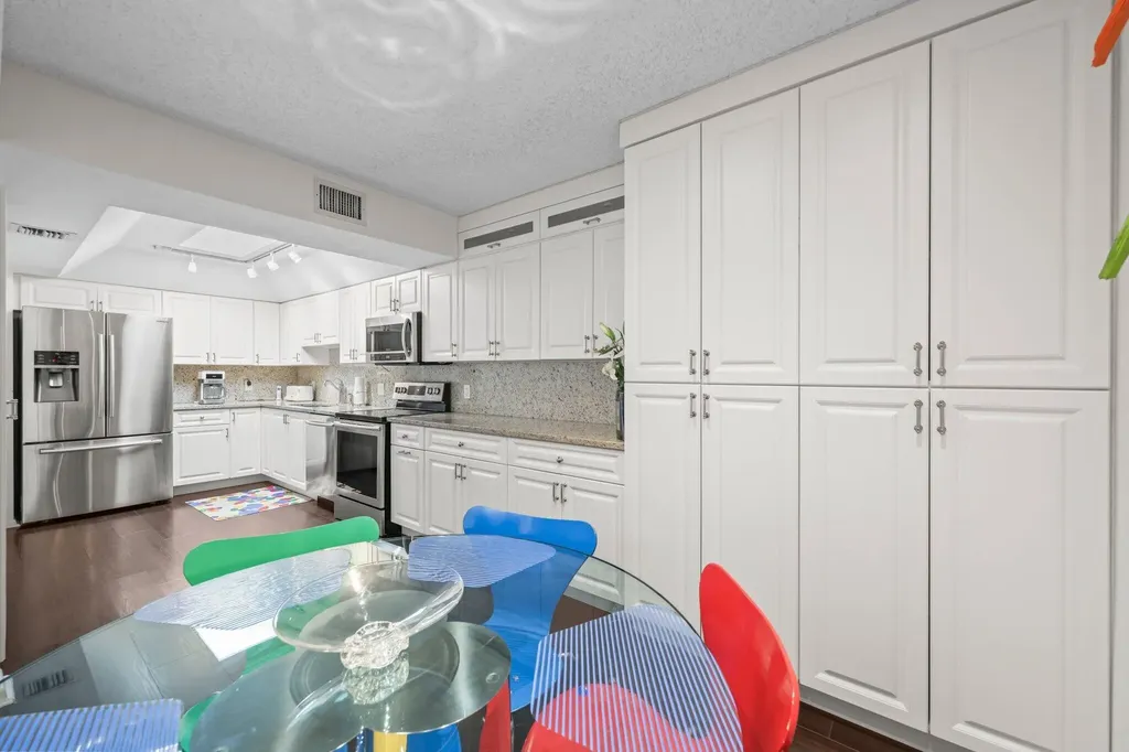 7370 Orangewood Lane Boca Raton FL 33433