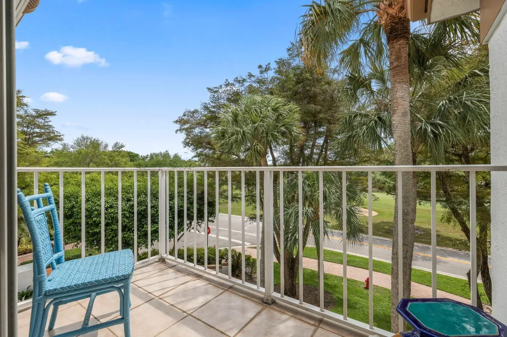 7370 Orangewood Lane Boca Raton FL 33433