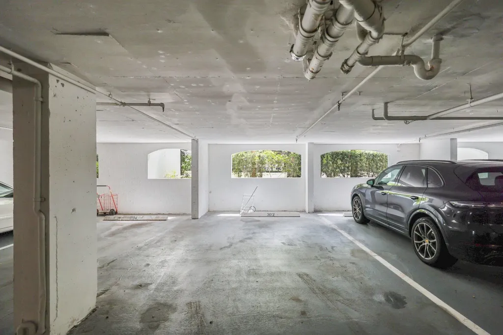 7370 Orangewood Lane Boca Raton FL 33433