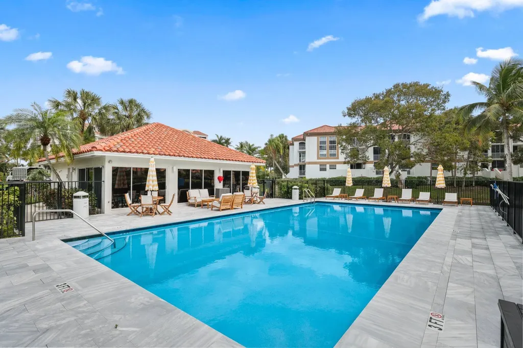 7370 Orangewood Lane Boca Raton FL 33433