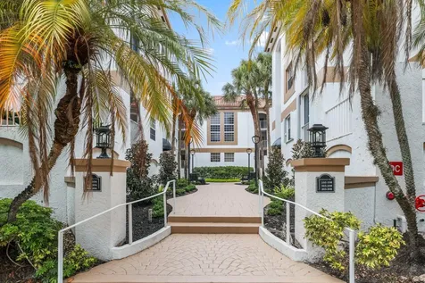 7370 Orangewood Lane Boca Raton FL 33433