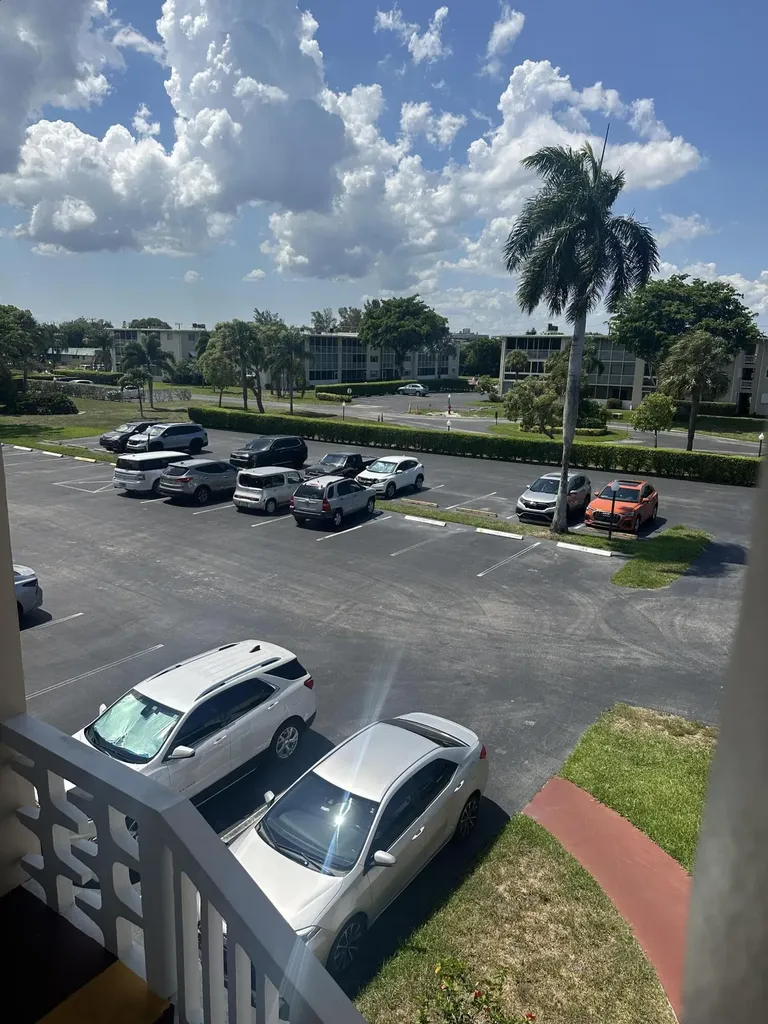 2812 S Garden Drive Lake Worth FL 33461