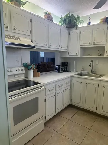 2812 S Garden Drive Lake Worth FL 33461