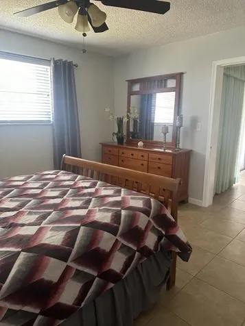 2812 S Garden Drive Lake Worth FL 33461