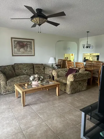 2812 S Garden Drive Lake Worth FL 33461