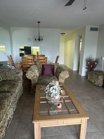 2812 S Garden Drive Lake Worth FL 33461