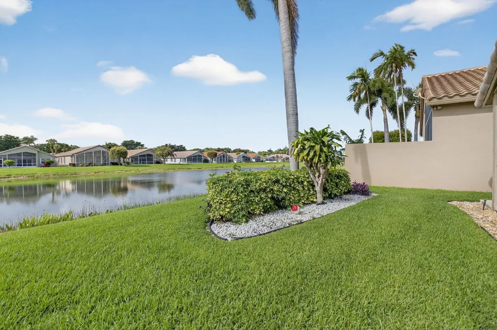 6838 Castlemaine Avenue Boynton Beach FL 33437
