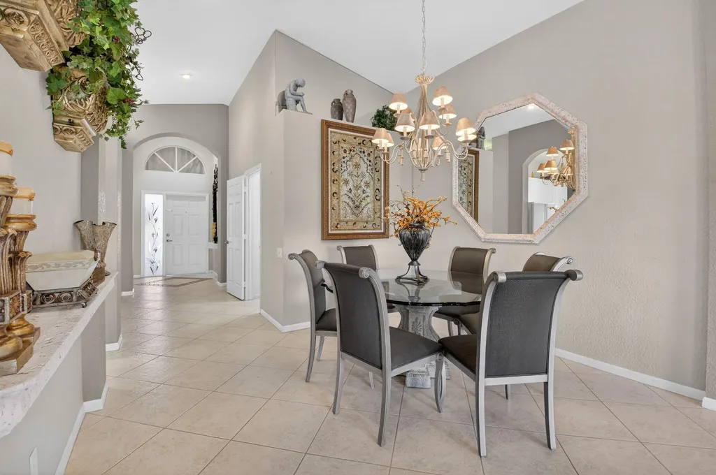 6838 Castlemaine Avenue Boynton Beach FL 33437