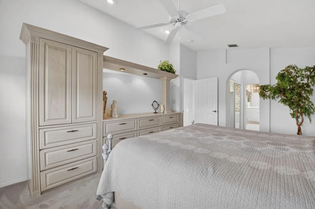 6838 Castlemaine Avenue Boynton Beach FL 33437