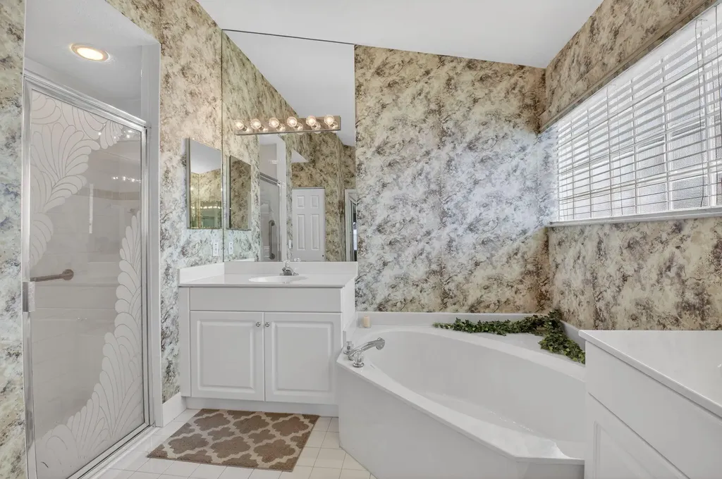 6838 Castlemaine Avenue Boynton Beach FL 33437