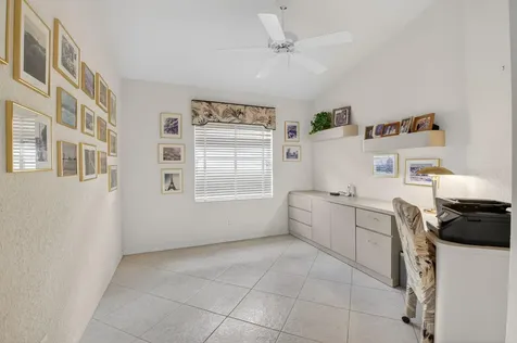 6838 Castlemaine Avenue Boynton Beach FL 33437