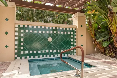 6838 Castlemaine Avenue Boynton Beach FL 33437