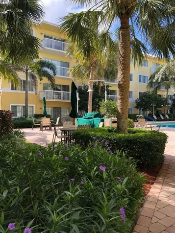 1515 E Broward Boulevard Fort Lauderdale FL 33301