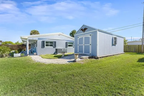 1640 4th Avenue Vero Beach FL 32960