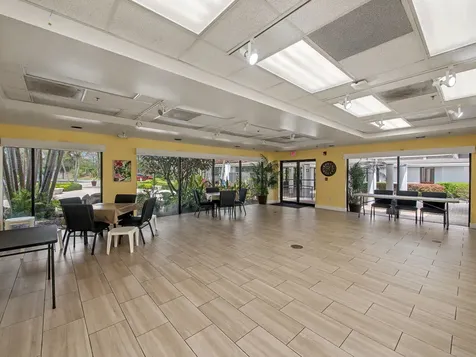 157 Harbor Lake Circle Greenacres FL 33413