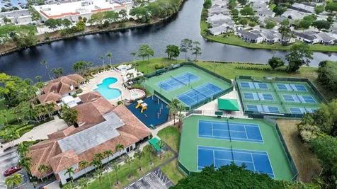 157 Harbor Lake Circle Greenacres FL 33413