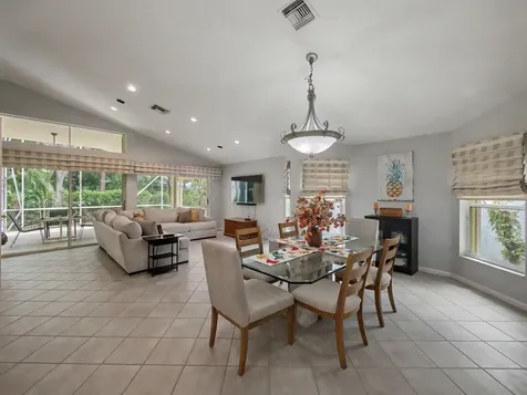 157 Harbor Lake Circle Greenacres FL 33413
