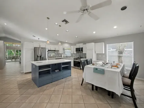 157 Harbor Lake Circle Greenacres FL 33413