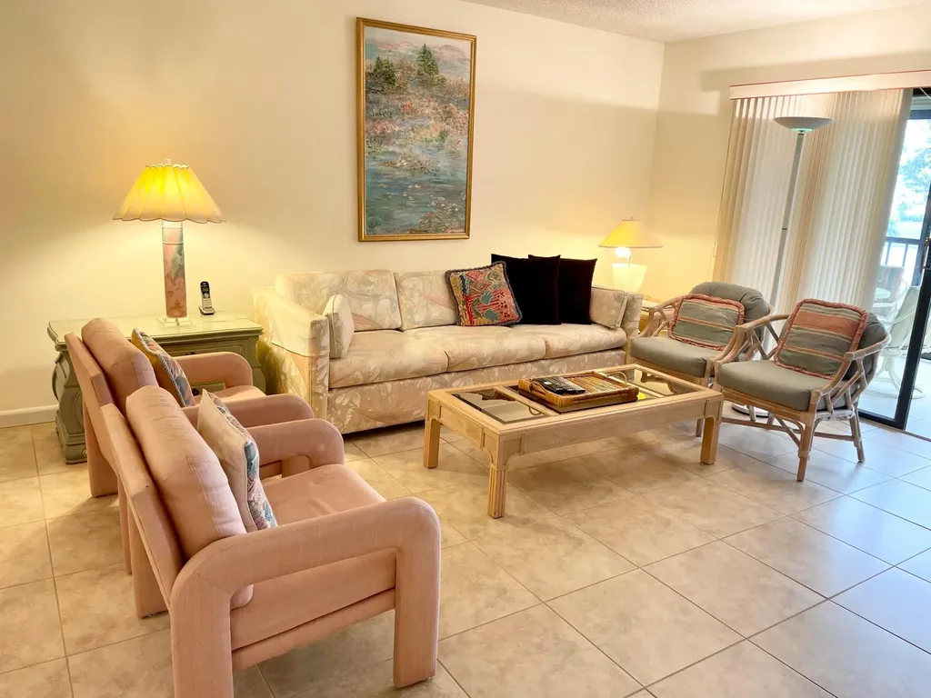 14476 Amberly Lane Delray Beach FL 33446