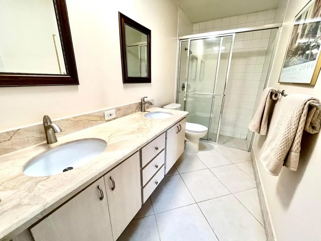 604 Silverleaf Oak Court Palm Beach Gardens FL 33410