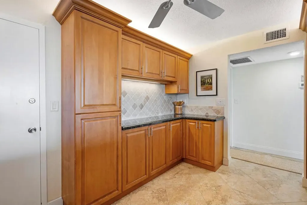1150 Hillsboro Mile Hillsboro Beach FL 33062