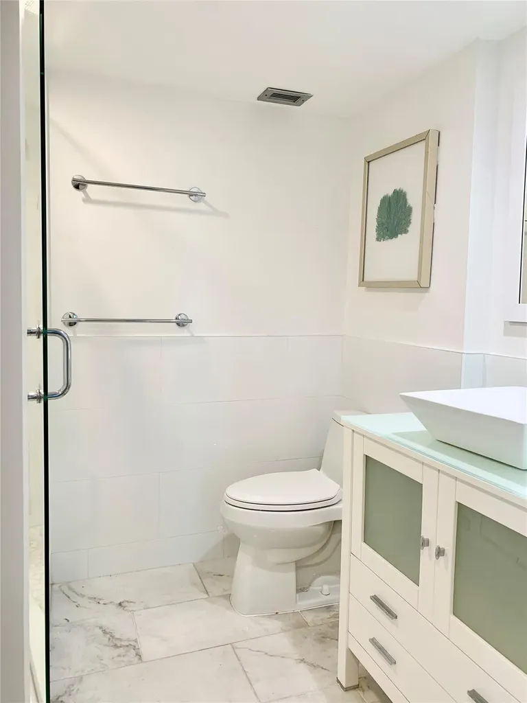 1150 Hillsboro Mile Hillsboro Beach FL 33062