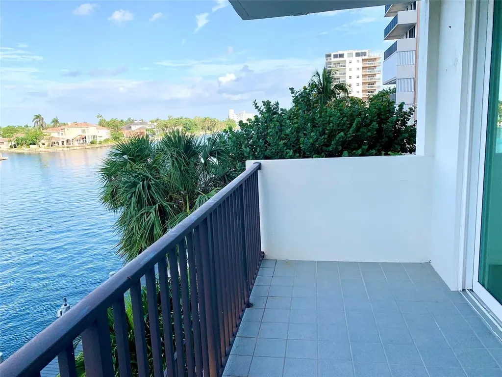 1150 Hillsboro Mile Hillsboro Beach FL 33062