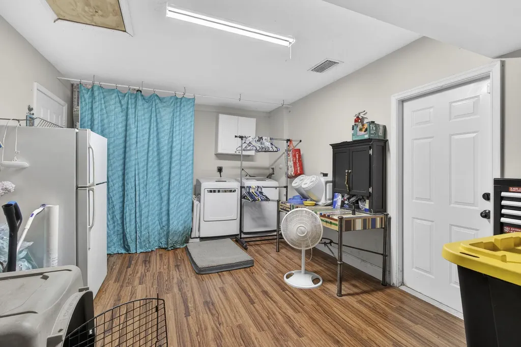 17815 92nd Lane N The Acreage FL 33470