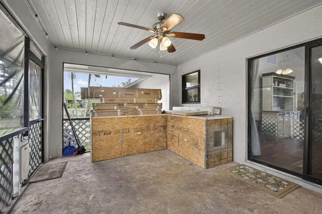 17815 92nd Lane N The Acreage FL 33470