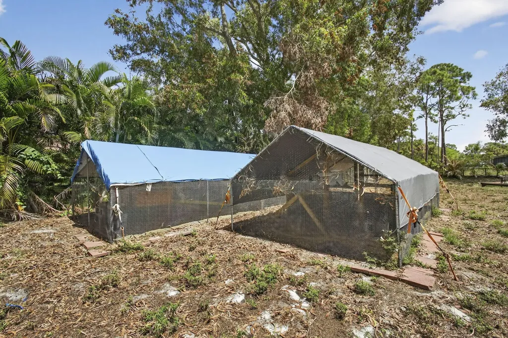 17815 92nd Lane N The Acreage FL 33470