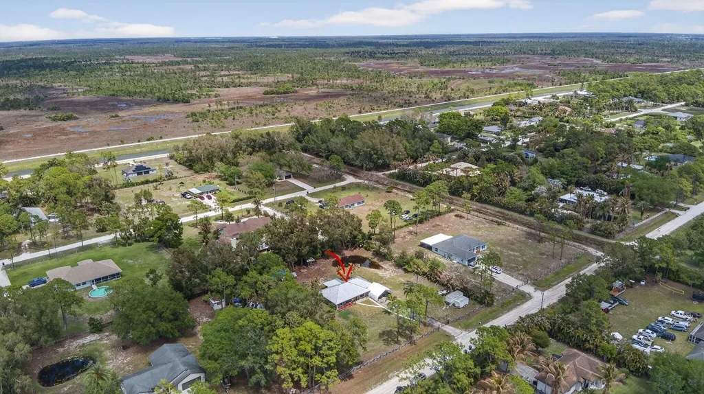 17815 92nd Lane N The Acreage FL 33470