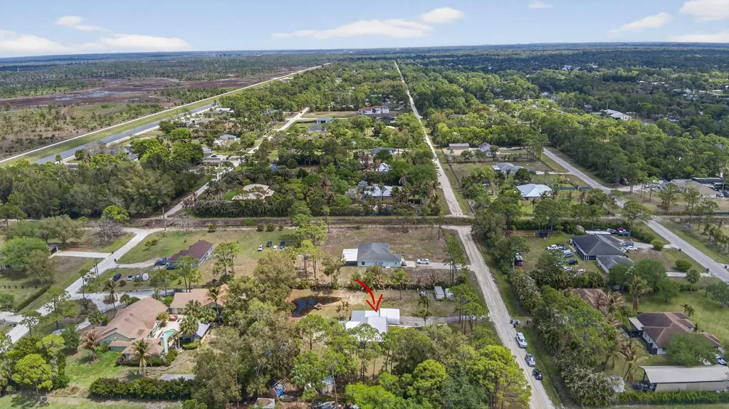 17815 92nd Lane N The Acreage FL 33470