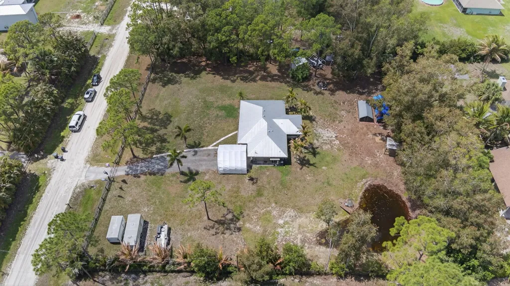 17815 92nd Lane N The Acreage FL 33470