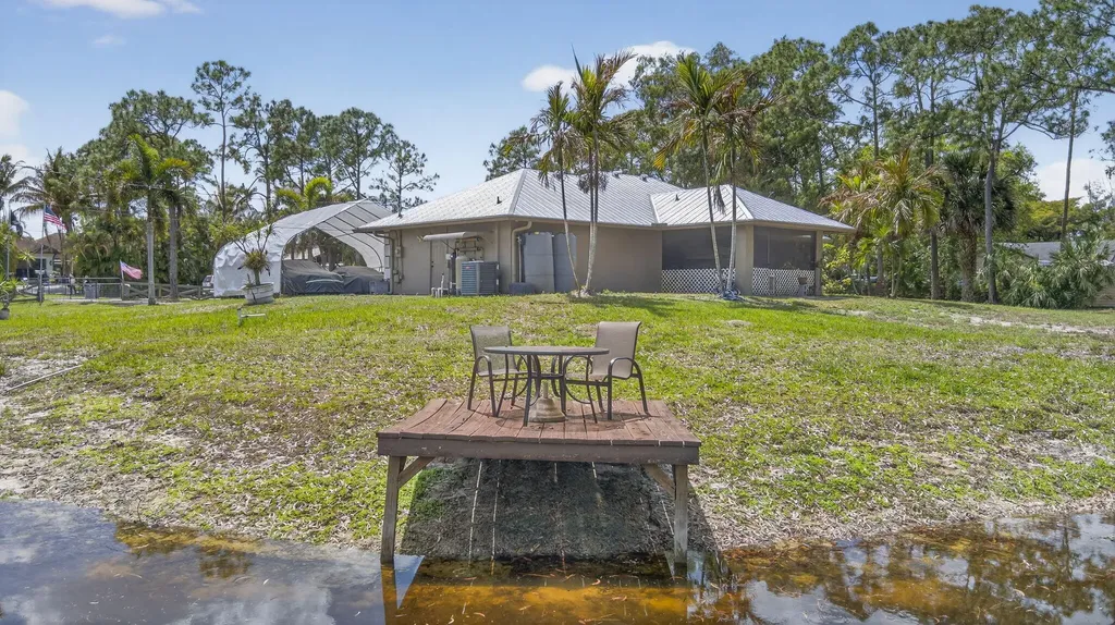 17815 92nd Lane N The Acreage FL 33470