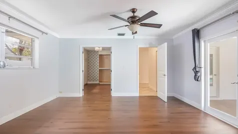 1120 E Tropical Way Plantation FL 33317