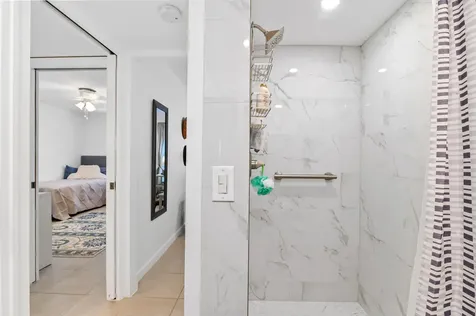 389 Capri Delray Beach FL 33484