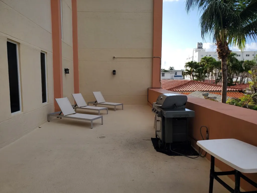 801 S Ocean Drive Hollywood FL 33019
