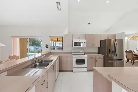 9099 Cavatina Place Boynton Beach FL 33472