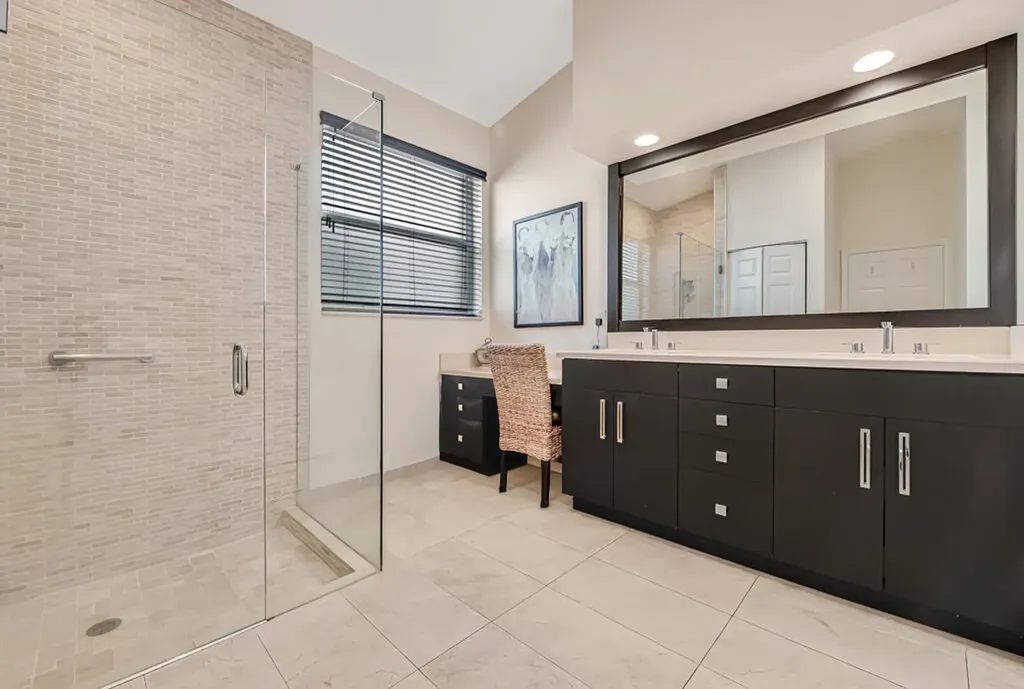 8202 Bellafiore Way Boynton Beach FL 33472