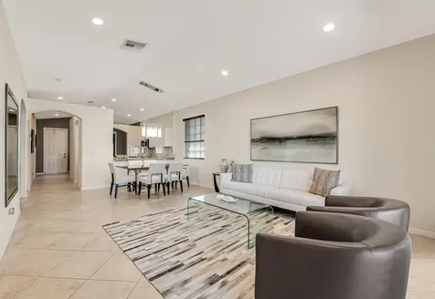 8202 Bellafiore Way Boynton Beach FL 33472
