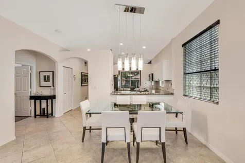 8202 Bellafiore Way Boynton Beach FL 33472